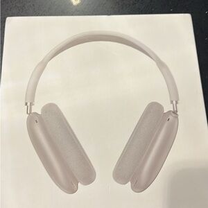 Wireless Over-Ear Headphones - Silver